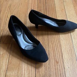 Abella Black Heals - 7.5 size